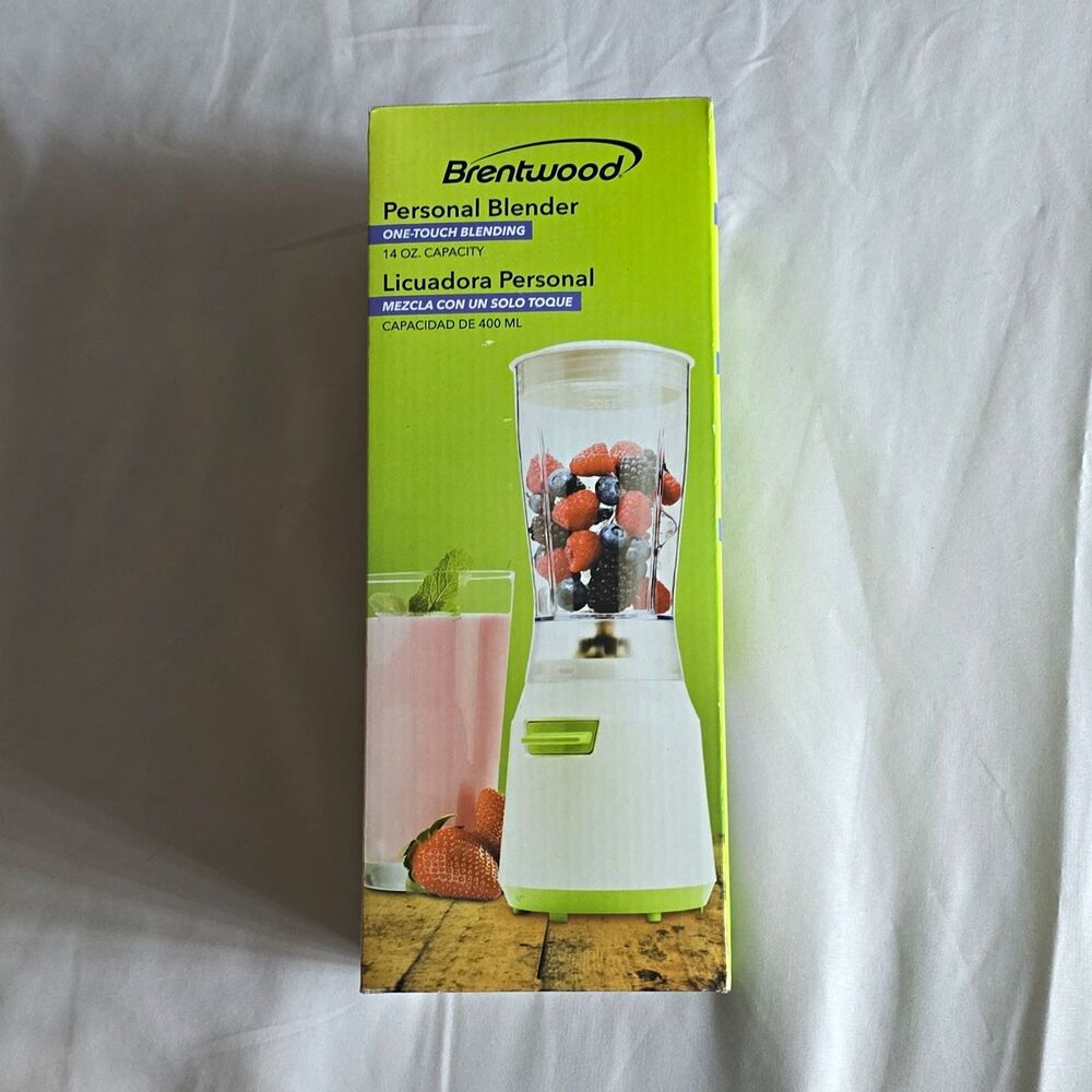 Brentwood JB-191 Personal Blender 180W 14 oz Compact Smoothie White/Green